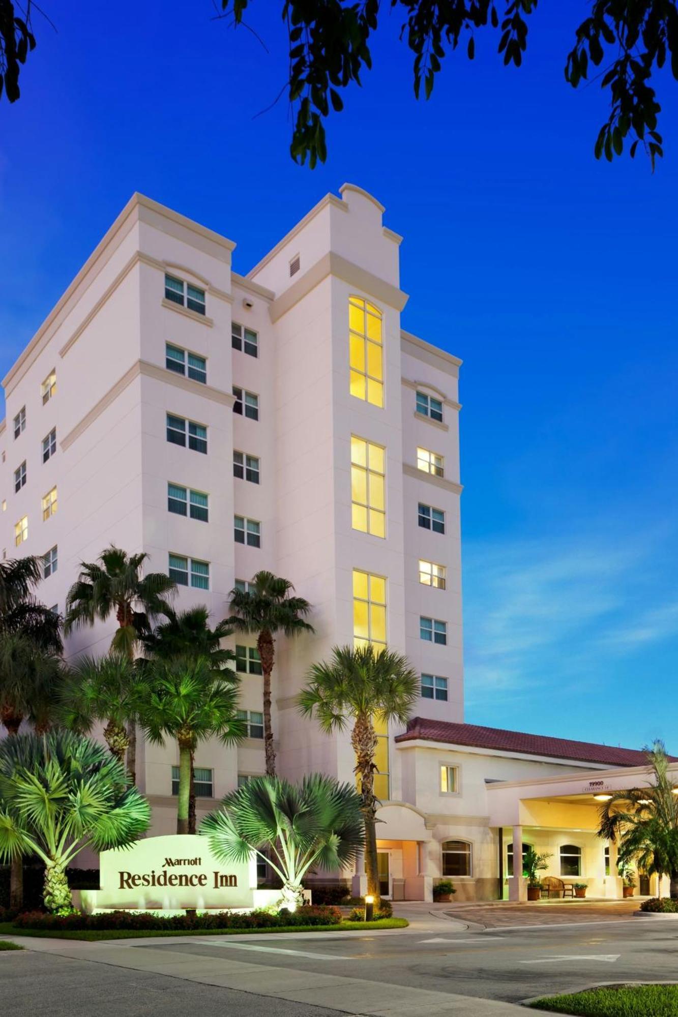 Residence Inn By Marriott Miami Aventura Mall Ngoại thất bức ảnh